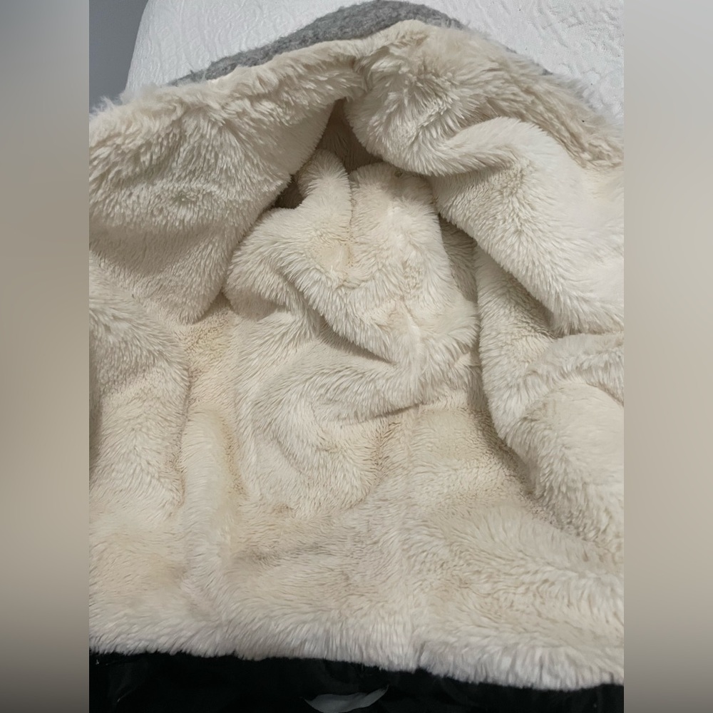 Jacket - Picture 10 of 11